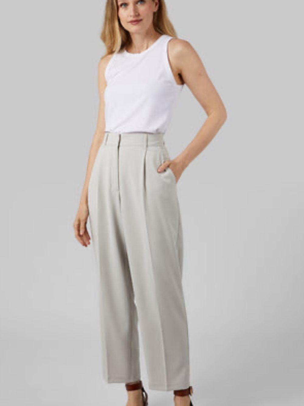 Women's Featherweight Woven Ankle Pant (32 Degrees Cool)